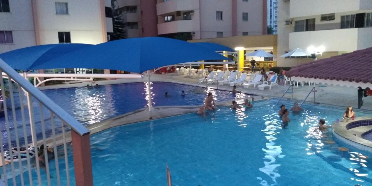 Cond. Parque águas Quentes Apto. 2 Suítes Apartamento *